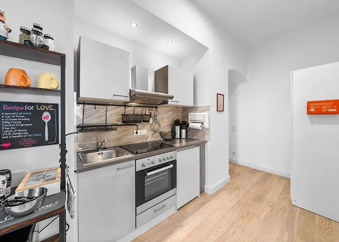 Traum-wohnung, 63m², Oeffi-anbindung, smart-tv. Appartamento