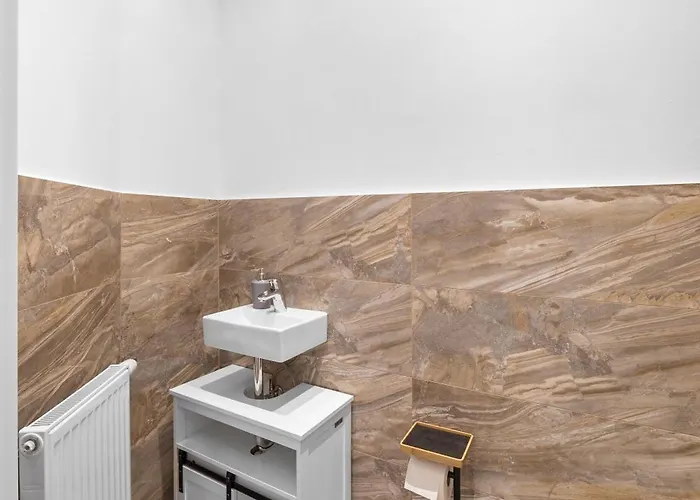 Traum-wohnung, 63m², Oeffi-anbindung, smart-tv. Appartamento
